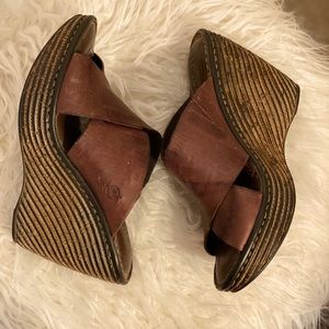 Born leather wedges